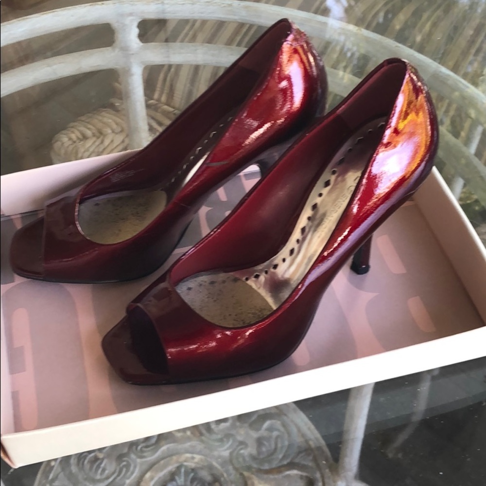 Bcbg red paten leather heels